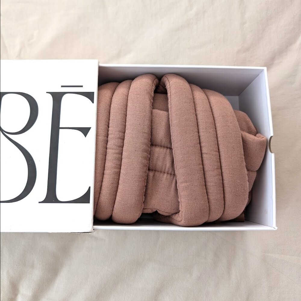 Brand New MABĒ Monarch Carrier - Mocha (Wild bird) (Wildbird)